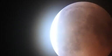 Atemberaubende Bilder des Mond-Spektakels