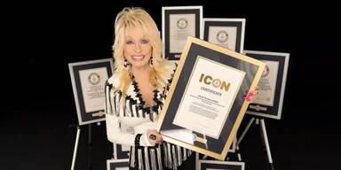 Dolly Parton ICON.jpg