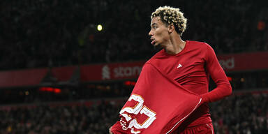 Liverpools Ekitike sah wegen Torjubels im Cup Ampelkarte