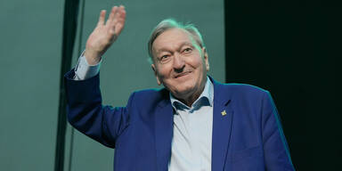 Trauer um Bestsellerautor Erich von Däniken († 90) 