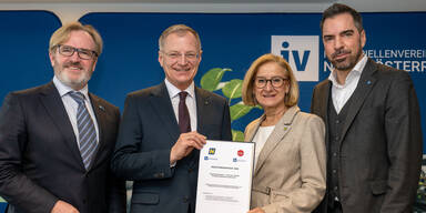 "Industriegipfel NÖ-OÖ": Industrie nimmt Kurs auf