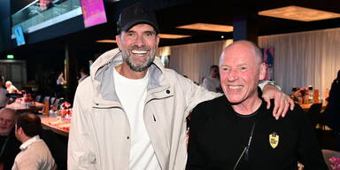 Kitzbühel-Hammer! Trainer-Legende Jürgen Klopp feiert Premiere und eröffnet Weißwurstparty