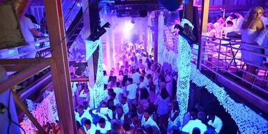 Fête Blanche am Wörtersee - Dresscode: strictly white