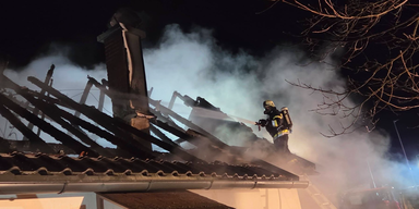 Flammen-Inferno in Osttirol: 36 Menschen aus brennendem Wohnhaus gerettet