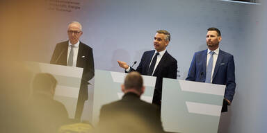 Kopie von Gerhard Christiner mit Minister Wolfgang Hattmannsdorfer (ÖVP) und Marcus Karger