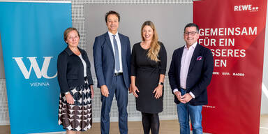 REWE Group Österreich wird Partner des WU Center of Excellence: Förderung für Top-Talente der WU