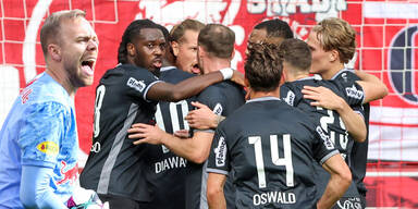 2:2 - Zehn Bullen verschenken Sieg gegen Altach vor Klopps Augen