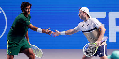 Miedler & Erler weiter im Pariser Doppel-Achtelfinale