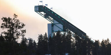 Wetter-Chaos geht weiter: Horror-Trip für Adler nach Absage 