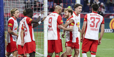 3:1 – Bullen feiern nächsten Sieg – Rote Laterne für Violette