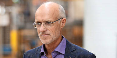 Anzug-Wirbel: Adler-Legende Innauer hat einen spannenden Verdacht 