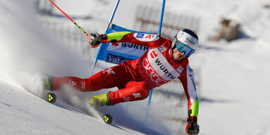 Schweizer Dreifach-Sieg: Brennsteiner gibt Halbzeit-Führung aus der Hand