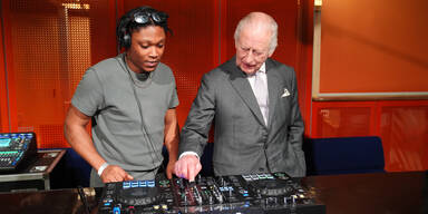 Der König ist DJ: Charles legt auf 