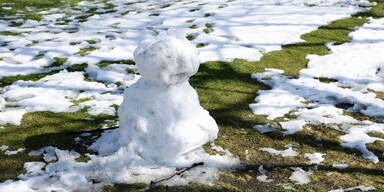 schnee schmilzt