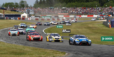 Massen-Crash am Nürburgring – Rennfahrer (66) stirbt