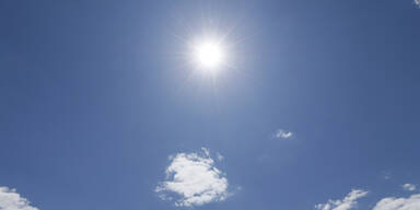 Sonniger Wolkenhimmel