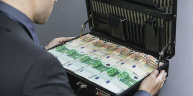 250 Millionen Euro: Mit DIESEN Zahlen wurde der Mega-Jackpot geknackt! 