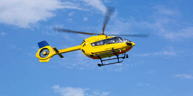 Auto erfasst Fußgänger in Wien - Mann schwebt in Lebensgefahr