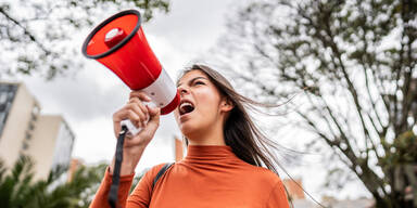 Studierende protestieren gegen Uni-Budget