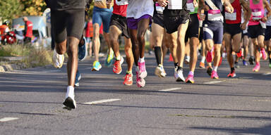Marathon-Läufer (27) bricht 100 Meter vorm Ziel zusammen – tot