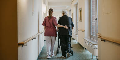 Pflege im Alter sichern: Oberösterreich als Vorreiter