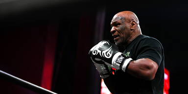 Duell der Giganten: Mike Tyson kämpft gegen Box-GOAT