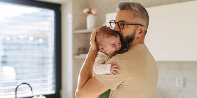 Fast keine Väter gehen nach Geburt des ersten Kindes in Elternkarenz