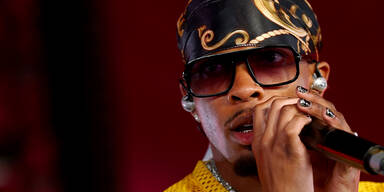 Leiche im Tesla: US-Star-Sänger wegen Mordverdacht festgenommen 