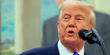 Trump verschiebt Zoll-Hammer gegen die EU