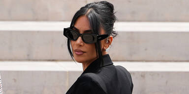  Kim Kardashian: "Endlich mein Jusstudium abgeschlossen"