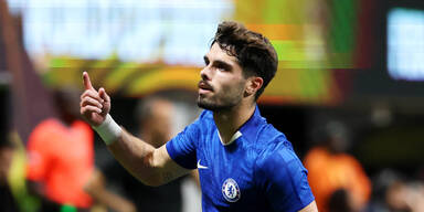 2:0 - Chelsea mit viel Mühe gegen Los Angeles vor leeren Rängen