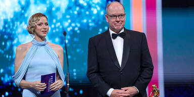 Fürstin Charlène sorgt mit ihrem Gala-Look für Wirbel
