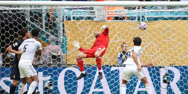 Gonzalo Garcia köpfelt Real Madrid ins Viertelfinale
