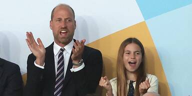 Royaler Fußball-Streit: Charlotte fällt Prinz William in den Rücken