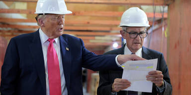 Trump Powell