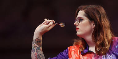 Darts-Knall: PDC schließt Transfrauen aus