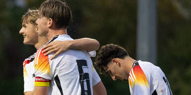 Nicht Lennart Karl: DFB-Teenie schreibt Geschichte