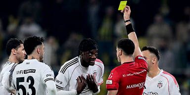 Video-Referees erhalten mehr Macht! Eckbälle und Gelbe Karten im Fokus