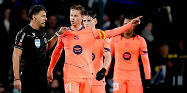 De Jong wütet! Barça-Kapitän kritisiert Schiedsrichter live im TV