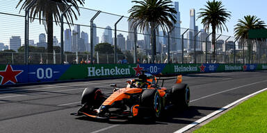 Piastri startet mit Trainingsbestzeit in neue Formel-1- Ära