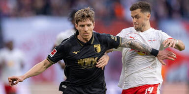 Baumgartner verursacht Elfer: Leipzig dreht Partie gegen Augsburg