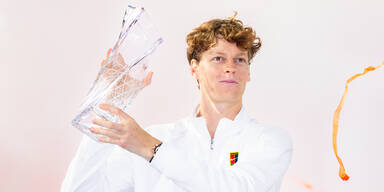 Sinner schreibt mit »Sunshine Double« Geschichte