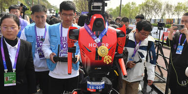 Schneller als jeder Mensch: Roboter unterbieten Weltbestzeit