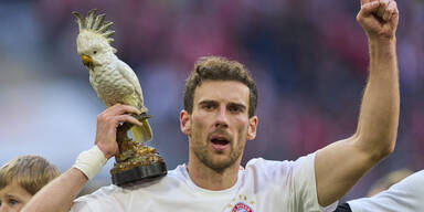 Darum feiert der FC Bayern mit einem Kakadu