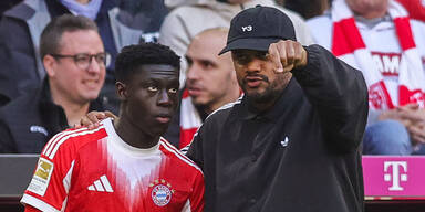 Startelf-Debüt gegen Mainz: Das ist Bayerns Super-Teenie Bara Sapoko Ndiaye 