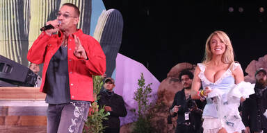 Schlüpfrig: Sydney Sweeney verteilt ihre Höschen an Fans