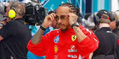 Nach Crash: Mittelfinger-Aufreger um Lewis Hamilton