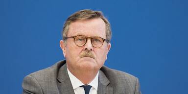 Wegen 3,24 Euro: "Ärzte-Papst" zeigt Tiroler Tankstelle an