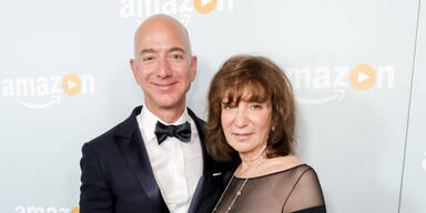 Jacklyn Bezos 
