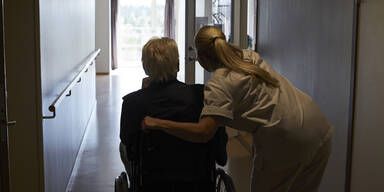 LH Stelzer: Klare Unterstützung für Pflege- und Sozialbetreuungsberufe in Oberösterreich